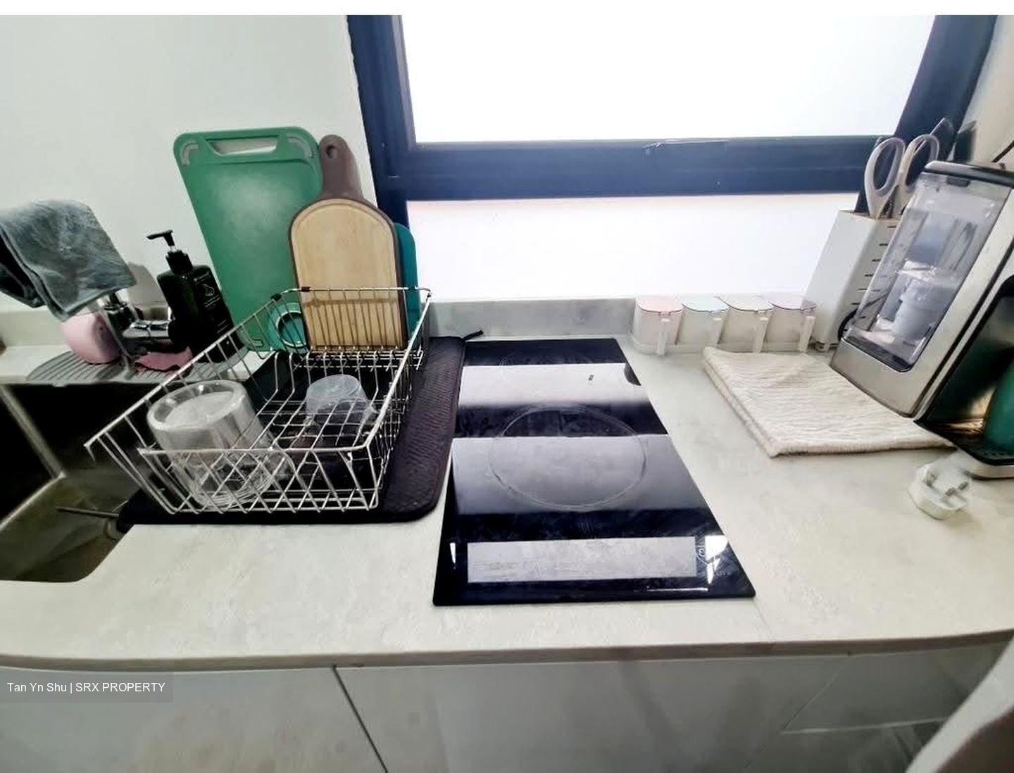 Changi Road (D14), Shop House #632510581